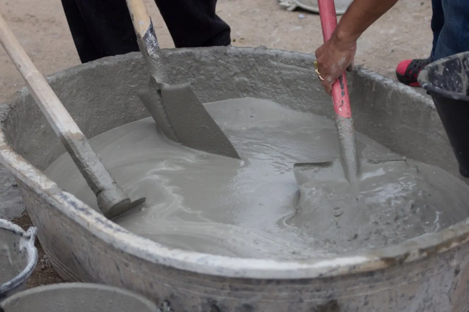 fabricación de ladrillos entrelazados